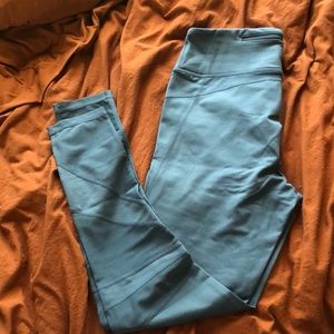 Blue leggings